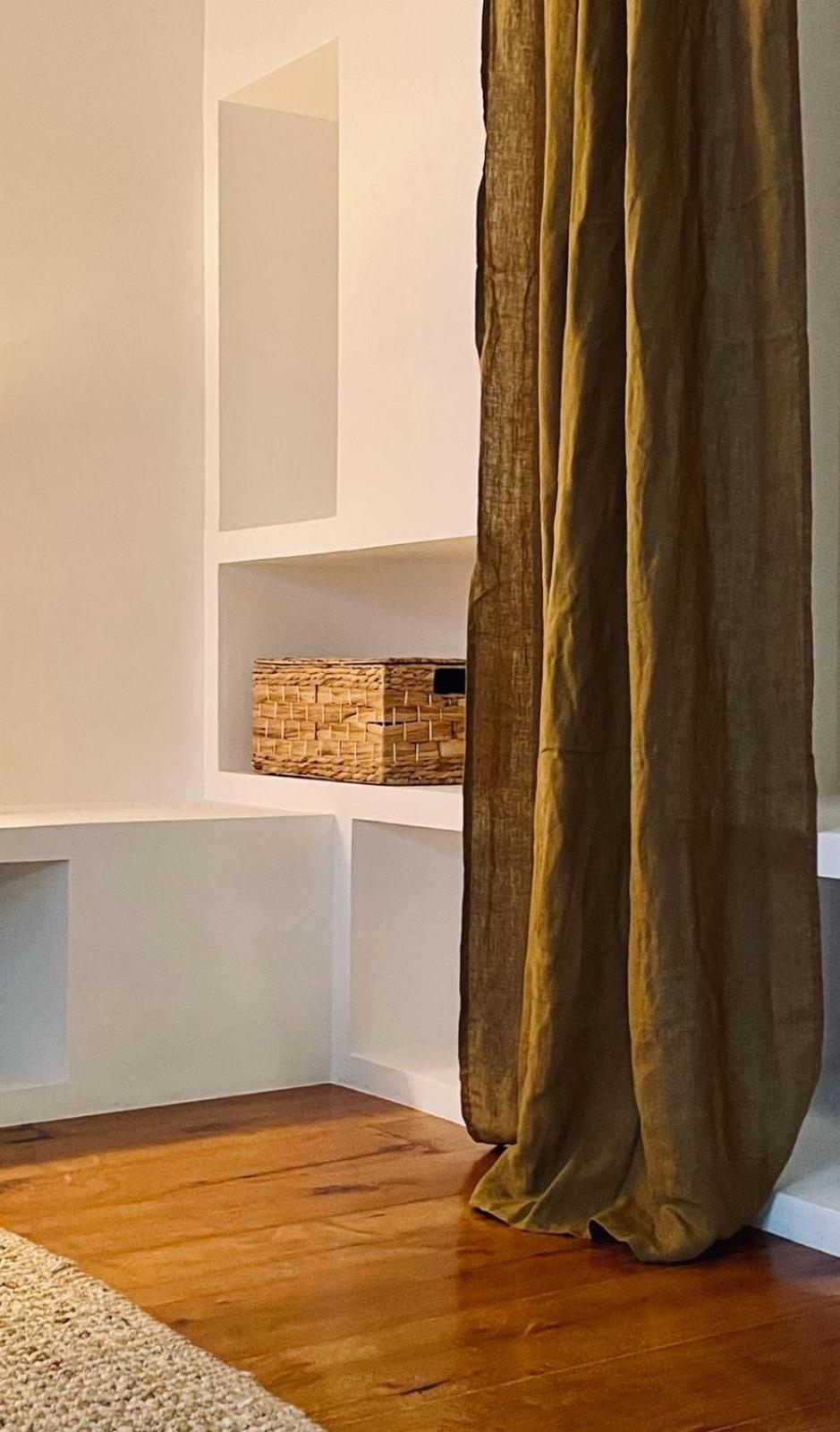 Chambre Dans Maison De Ville Avec Piscine Et Garage En Centre Ville Montpellier Eksteriør billede