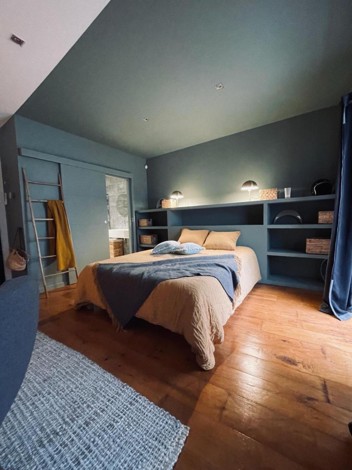 Chambre Dans Maison De Ville Avec Piscine Et Garage En Centre Ville Montpellier Eksteriør billede