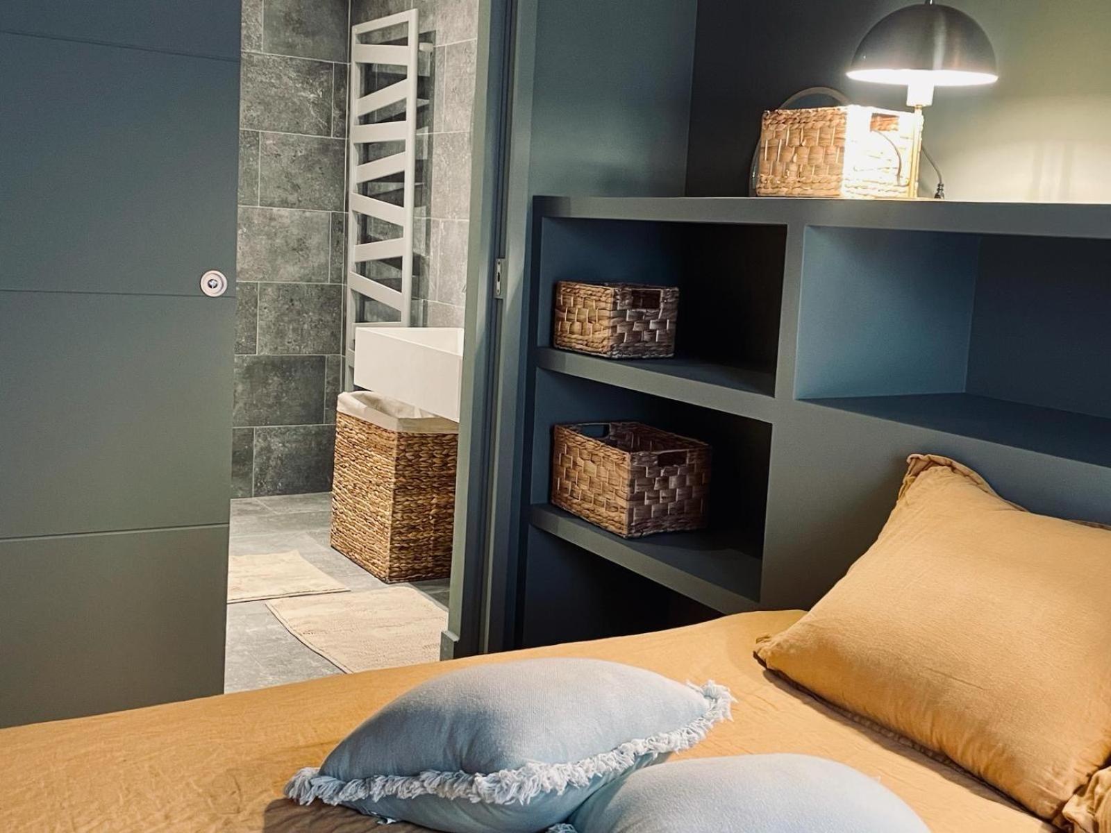 Chambre Dans Maison De Ville Avec Piscine Et Garage En Centre Ville Montpellier Eksteriør billede